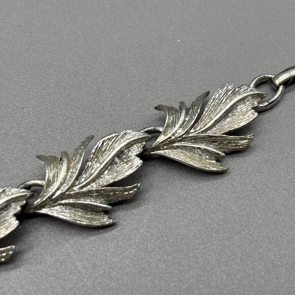 Vintage Lisner Silvertone Leaf Necklace Mid Century Modern Brushed Choker 17” - Picture 6 of 11